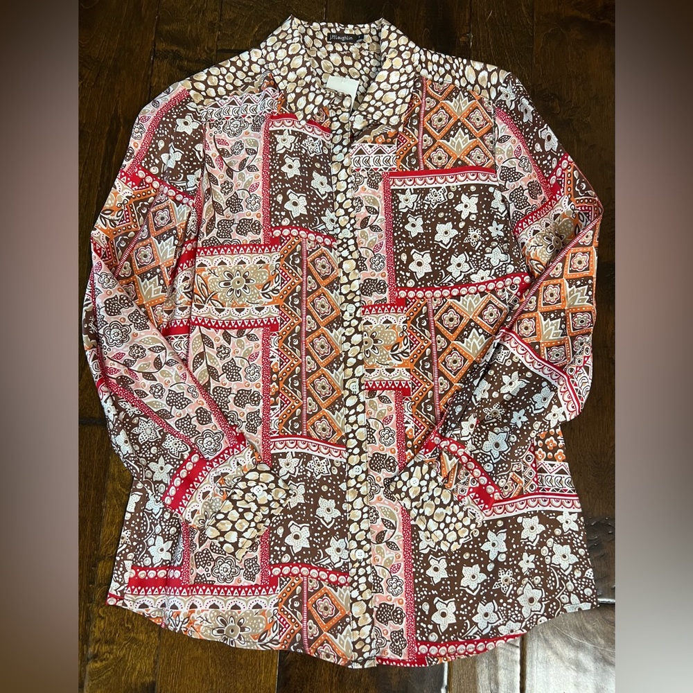 New With Tags J McLaughlin Darcey Shirt, Pebbled Medina Print
